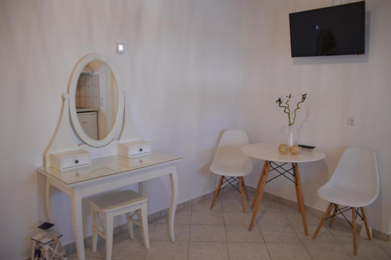 Cute Studio In Milos Tripití Dış mekan fotoğraf